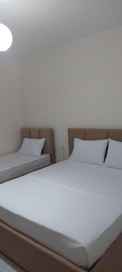 Apartament Teuta Përmet Exteriér fotografie