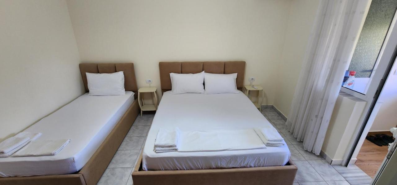 Apartament Teuta Përmet Exteriér fotografie